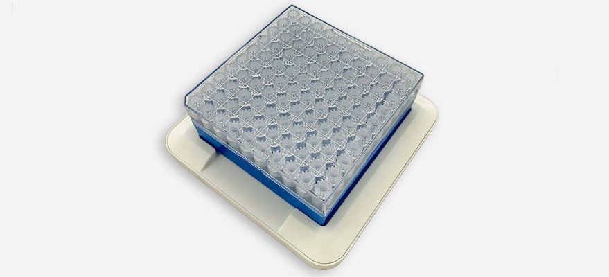 RFID Reader with 100 Multiplexed Antennas